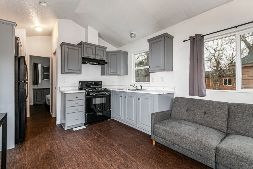 More Photos Of 5175 E Highway 35, Kamas Trailer Camper Park For Sale