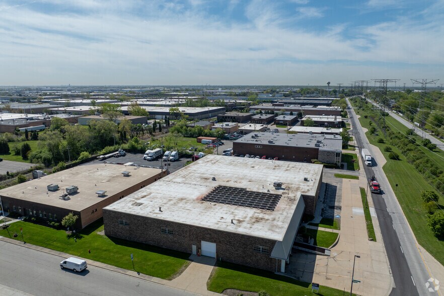 More Photos Of 1501 Tonne Rd, Elk Grove Village Manufacturing For Lease