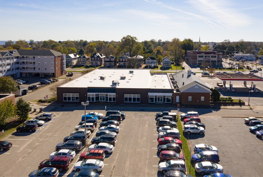 More Photos Of 519 Settlers Landing Rd, Hampton Freestanding For Lease