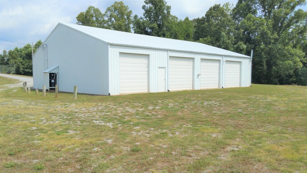 More Photos Of 1251 Montvue Rd, Kingsport Warehouse For Sale