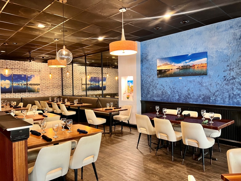 More Photos Of 1075 Duval St, Key West Apartments For Lease