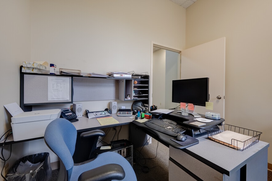 More Photos Of 72 W Stafford Rd, Stafford Springs Medical For Sale