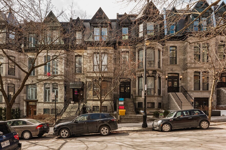 More Photos Of 3422 Rue Stanley, Montréal Hotel For Sale