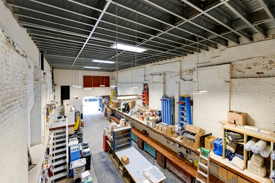 More Photos Of 450 W 36th St, New York Parking Garage For Sale