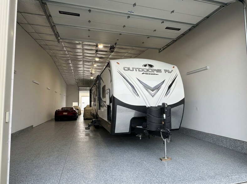 More Photos Of 9049 Horseshoe Bend Rd, Eagle Self Storage For Sale