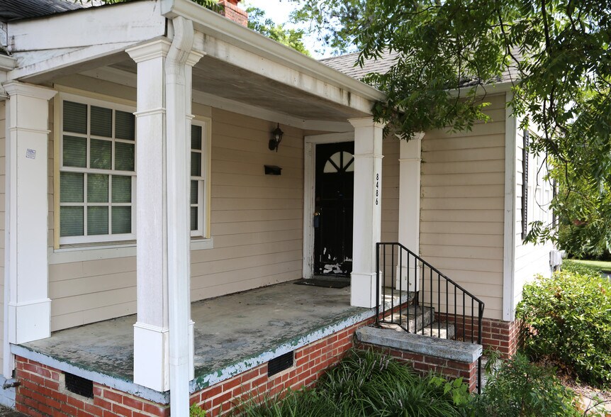 More Photos Of 8486 Price Ave, Douglasville Office Residential For Lease
