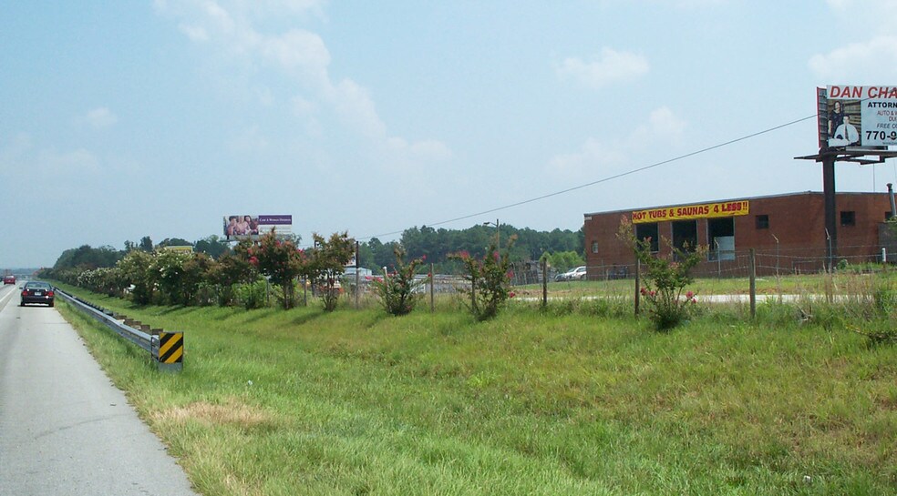 More Photos Of 2506 Flat Shoals Rd SE, Conyers Distribution For Sale