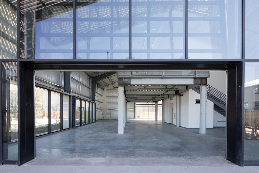 More Photos Of 1785 Flight Way, Tustin Office For Lease