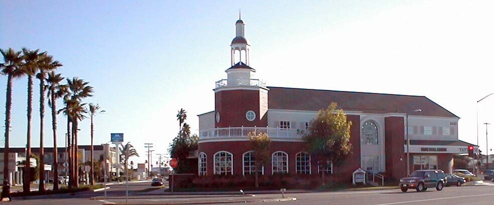 More Photos Of 8682 Beach Blvd, Buena Park General Retail For Lease