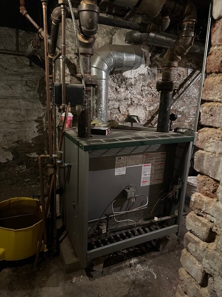 More Photos Of 430 Bleecker St, Brooklyn Apartments For Sale