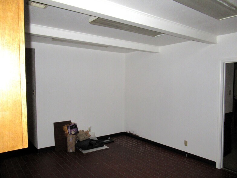 More Photos Of 4527 Stonewall St, Greenville Medical For Sale