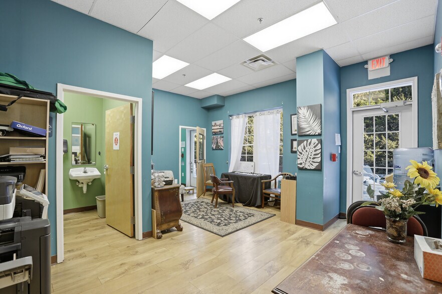 More Photos Of 10713 Tidewater Trl, Fredericksburg Schools For Sale