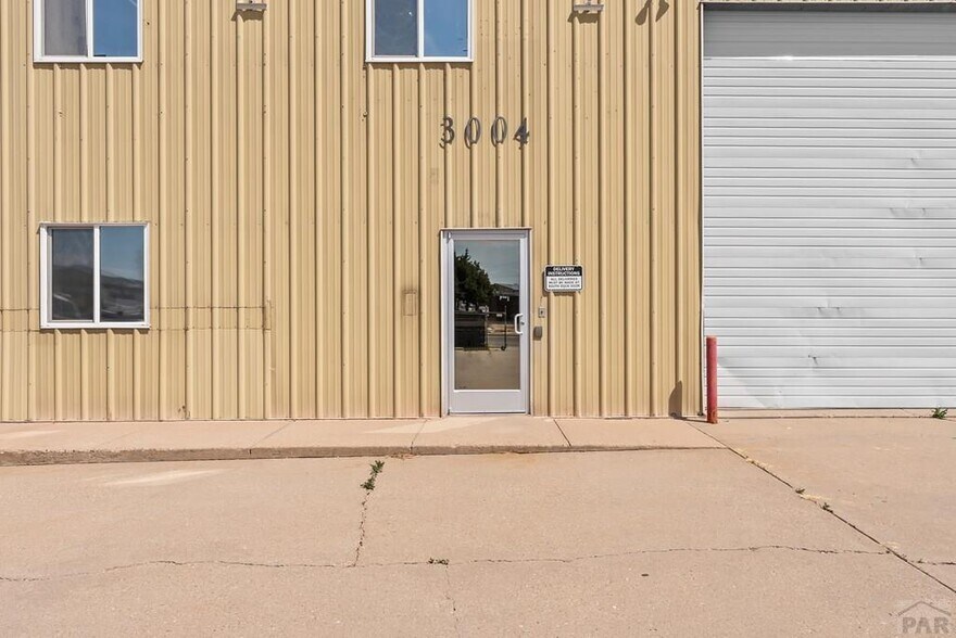 More Photos Of 3004 S Prairie Ave, Pueblo Distribution For Lease