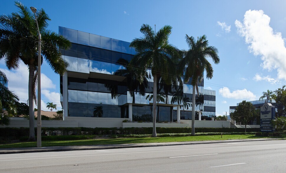 Primary Photo Of 4800 N Federal Hwy, Boca Raton Medical For Lease