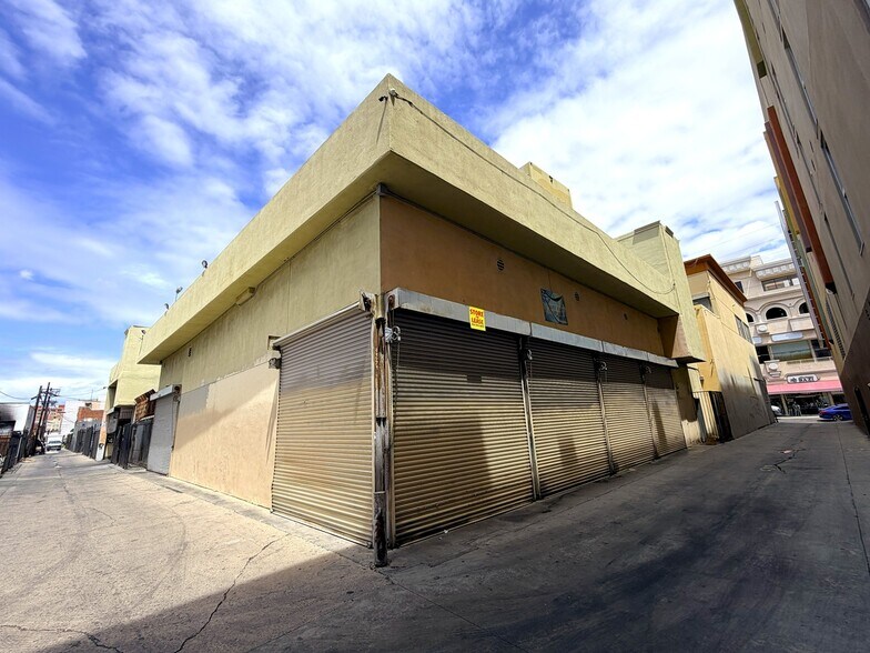 More Photos Of 790 E 12th St, Los Angeles Storefront For Lease