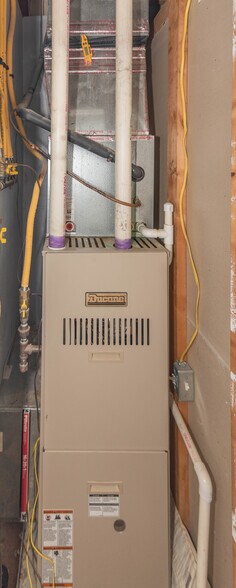 More Photos Of 2445 Lakeview Ave, Baltimore Apartments For Sale