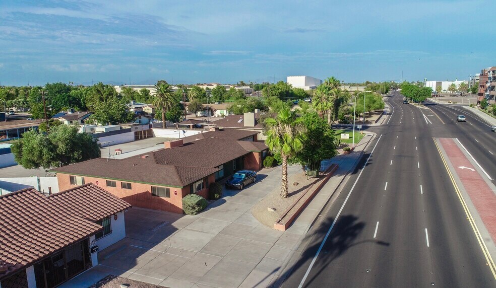 More Photos Of 420 W Chandler Blvd, Chandler Office Residential For Sale