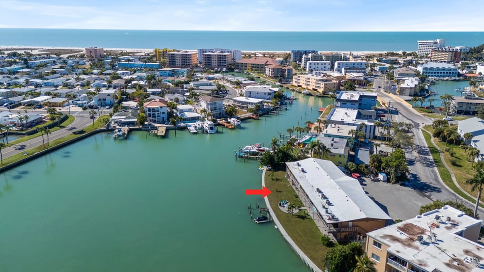 More Photos Of 275 116th Ave, Treasure Island Apartments For Sale