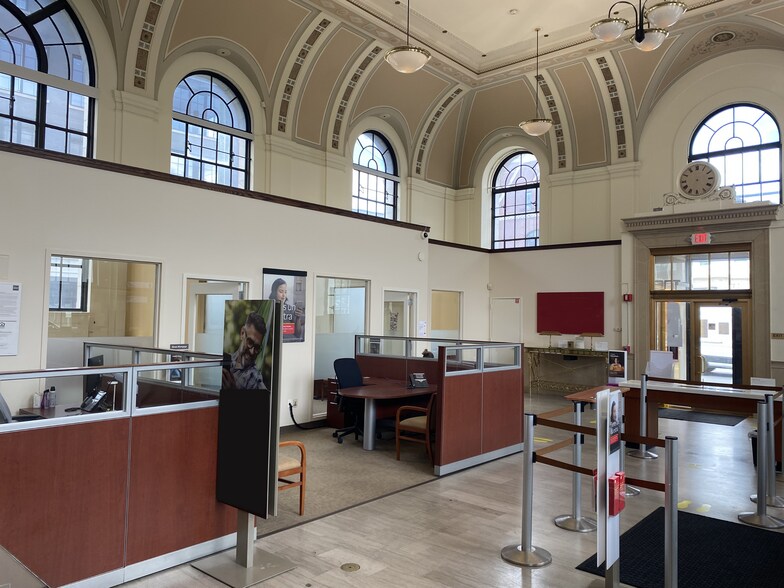 More Photos Of 133 N Main St, Port Chester Freestanding For Lease