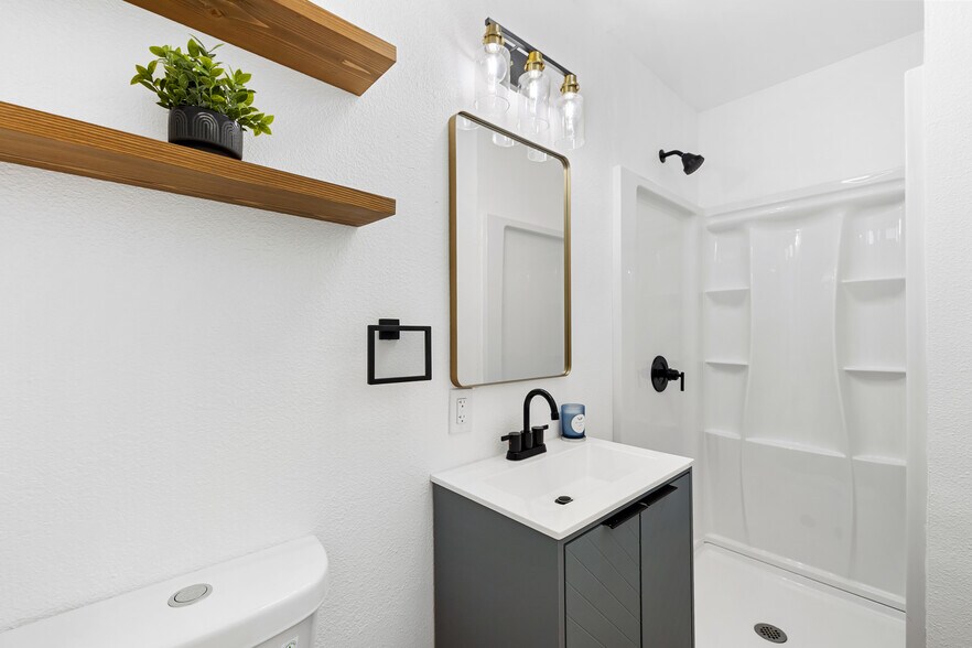 More Photos Of 540 F St, Chula Vista Apartments For Sale