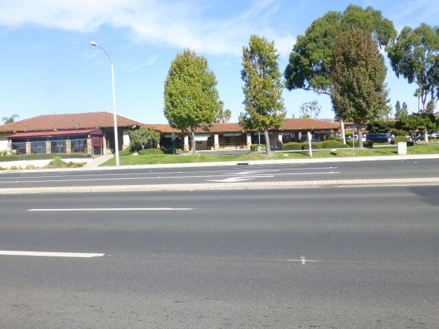 More Photos Of 1267-1281 E Imperial Hwy, Placentia Unknown For Lease