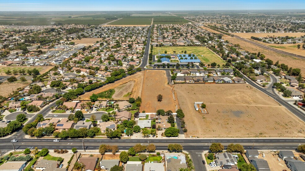 More Photos Of 1400 W Berkshire Way, Hanford Land For Sale