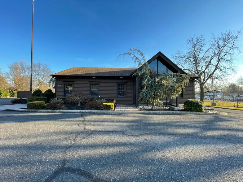 More Photos Of 1780 Swede Rd, Blue Bell Office For Sale