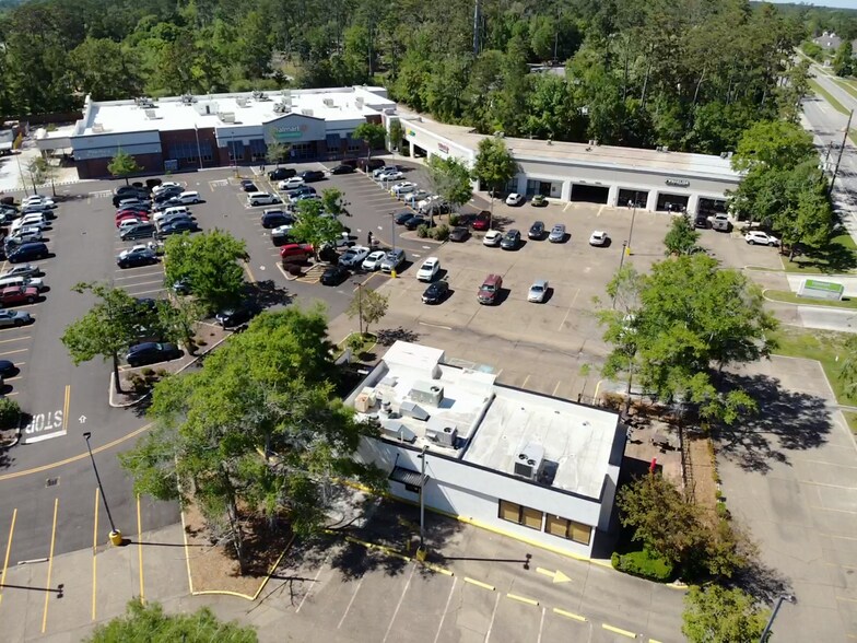More Photos Of 3015 E Causeway Approach, Mandeville General Retail For Sale