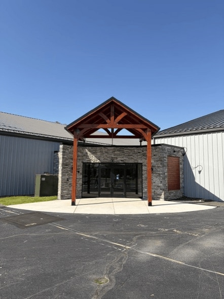 More Photos Of 4141 Linglestown Rd, Harrisburg General Retail For Lease