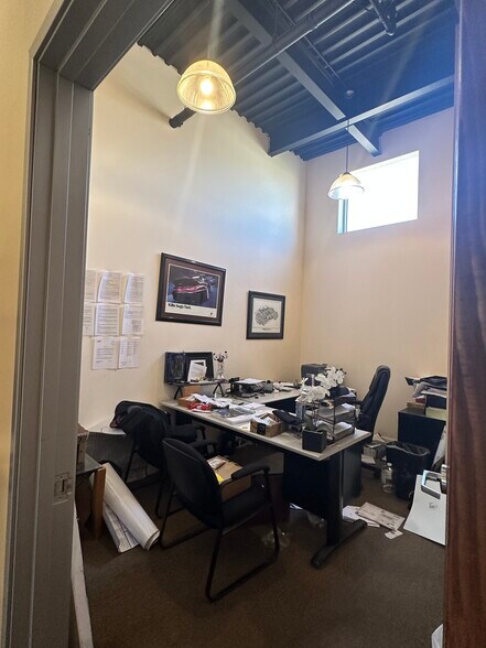 More Photos Of 1108 Sartori Ave, Torrance Office Residential For Sale