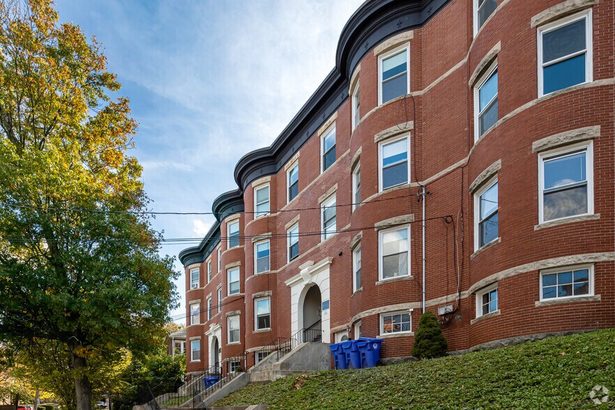 More Photos Of 108-116 Winthrop Rd, Brookline Apartments For Sale