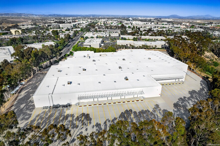 Primary Photo Of 8870 Liquid Ct, San Diego Warehouse For Lease
