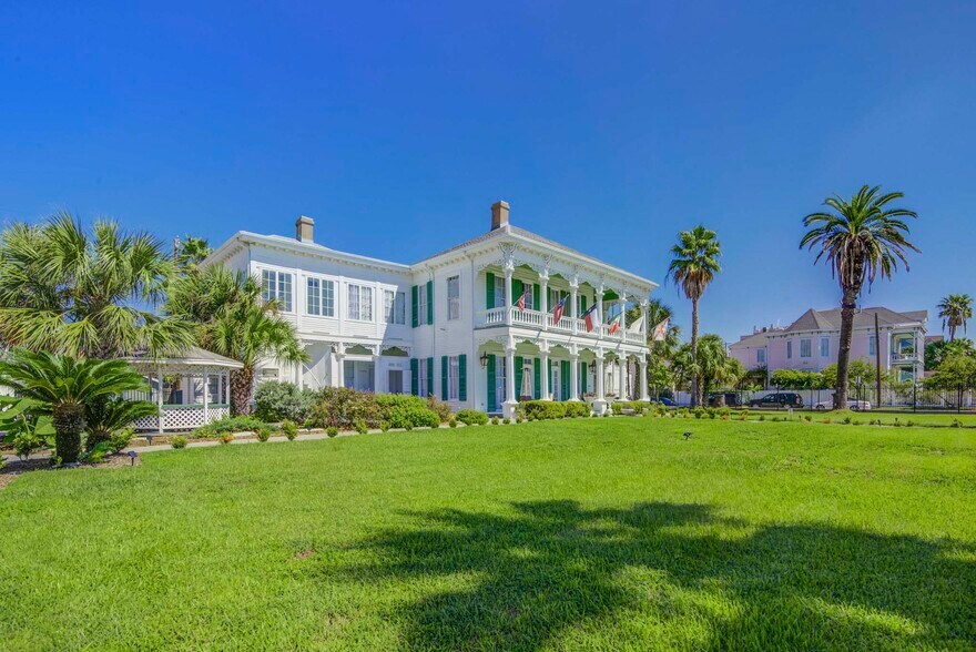 More Photos Of 1502 Market St, Galveston Hospitality For Sale