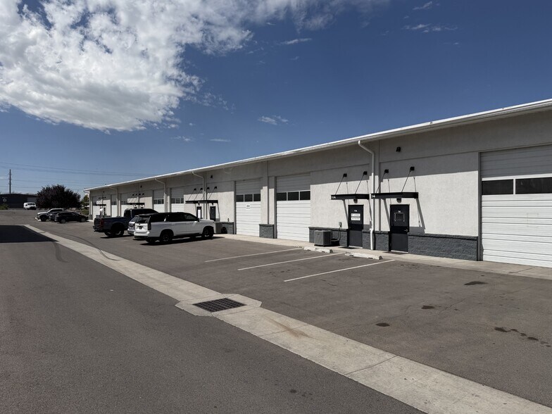 More Photos Of 1350 W 200 S, Lindon Warehouse For Lease