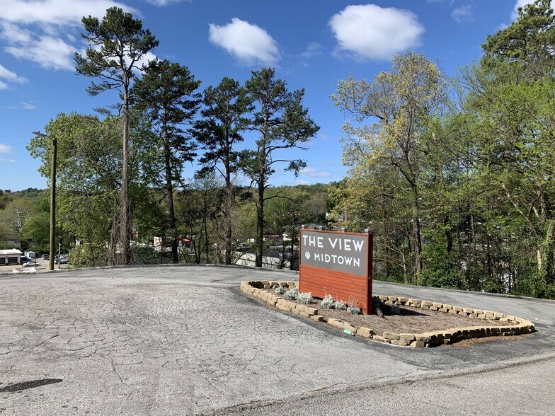 Primary Photo Of 3700 Cherryton Dr, Chattanooga Apartments For Sale