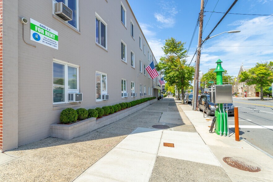 More Photos Of 280 Mamaroneck Ave, White Plains Freestanding For Lease