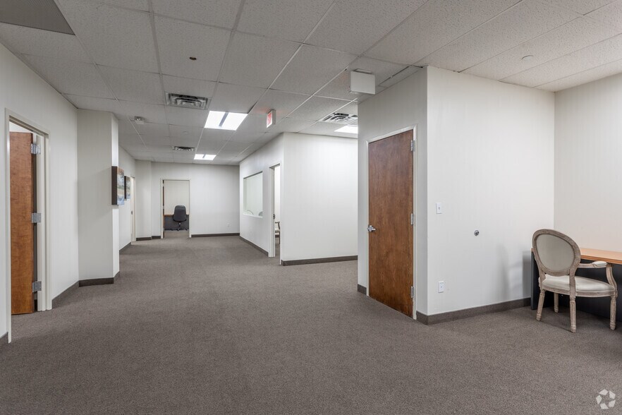 More Photos Of 75 S Broadway, White Plains Office For Lease