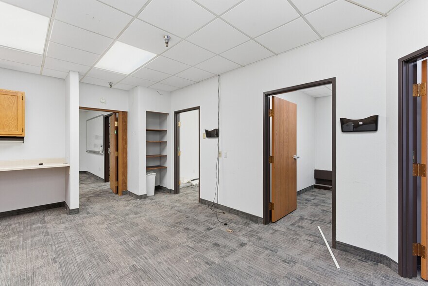 More Photos Of 403 4TH St NW, Bemidji Medical For Lease