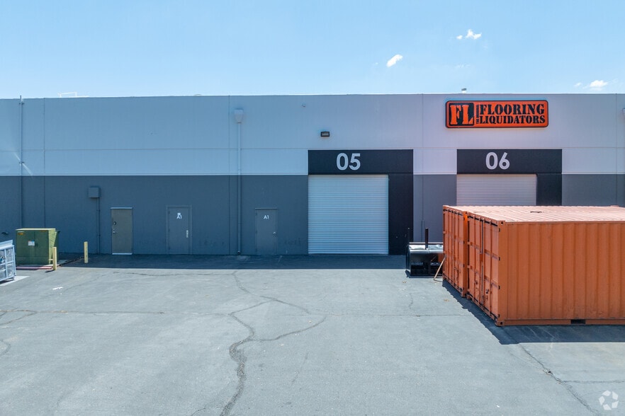 More Photos Of 9828 Business Park Dr, Sacramento Light Distribution For Lease