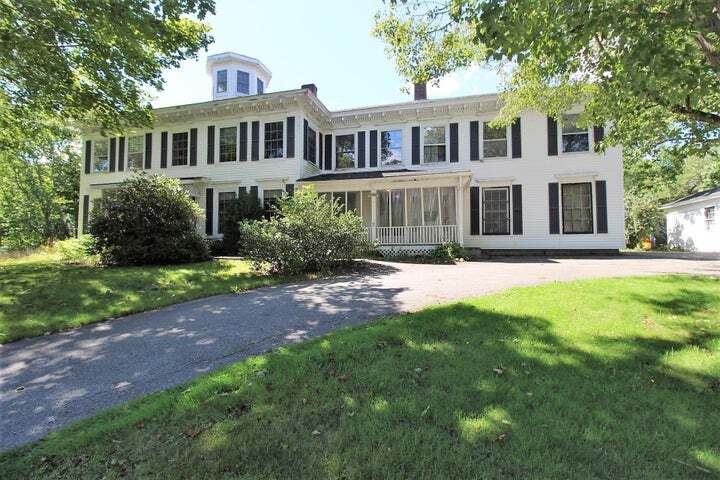 More Photos Of 51 Main St, Searsport Flex For Sale