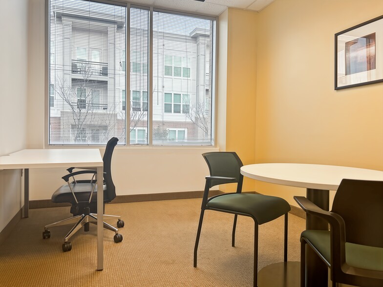 More Photos Of 3440 Toringdon Way, Charlotte Coworking Space