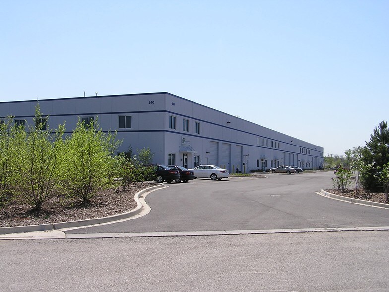 More Photos Of 340 Marshall Ave, Aurora Warehouse For Sale