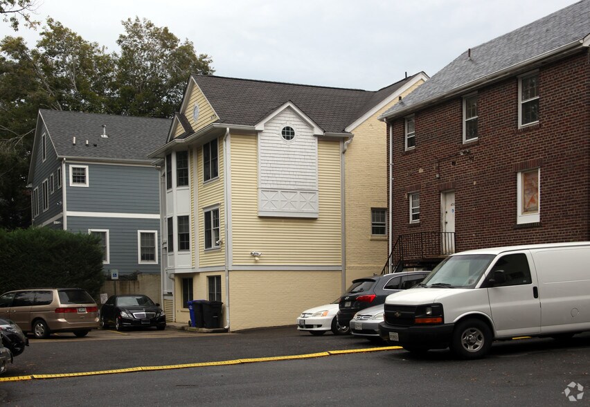 More Photos Of 4709 Maple Ave, Bethesda Office For Sale