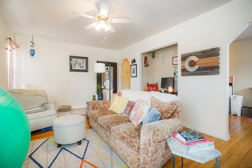 More Photos Of 600 S Logan St, Denver Apartments For Sale