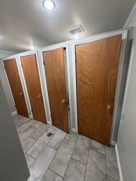 More Photos Of 4743 Northcote Ave, East Chicago Specialty For Sale
