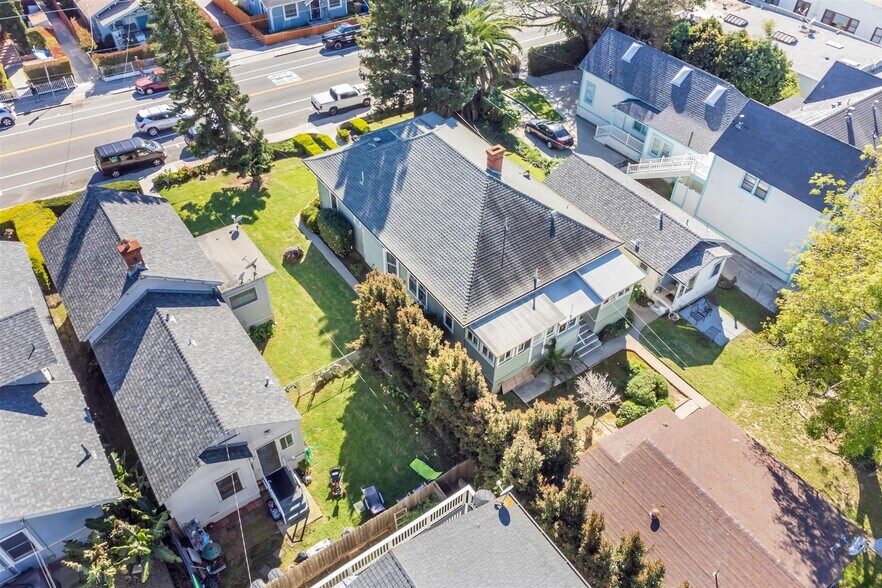 More Photos Of 1053-1065 E Santa Clara St, Ventura Apartments For Sale