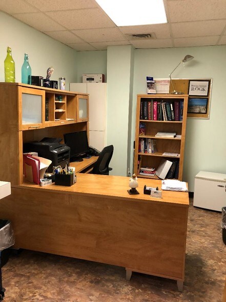 More Photos Of 67 Union St, Natick Office For Sale