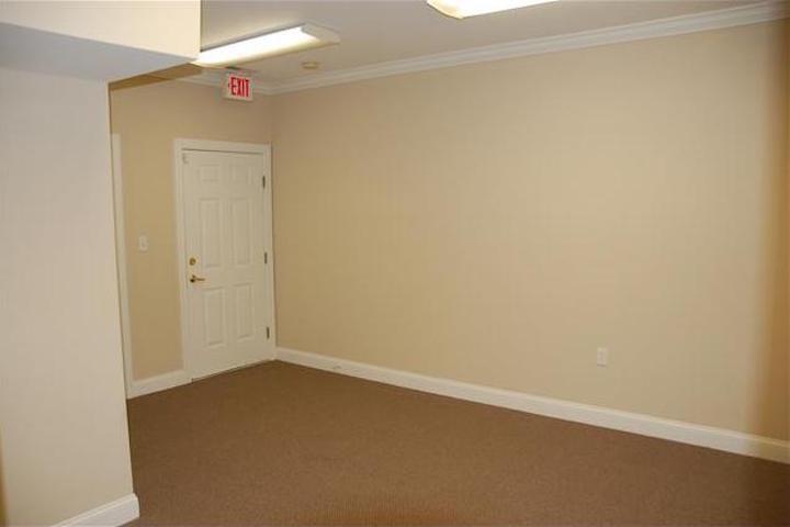 More Photos Of 8376 Six Forks Rd, Raleigh Office For Lease