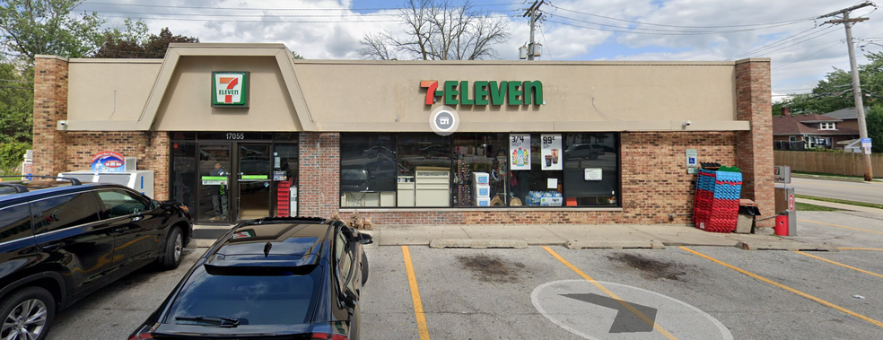 Primary Photo Of 17055 S Oak Park Ave, Tinley Park Convenience Store For Lease