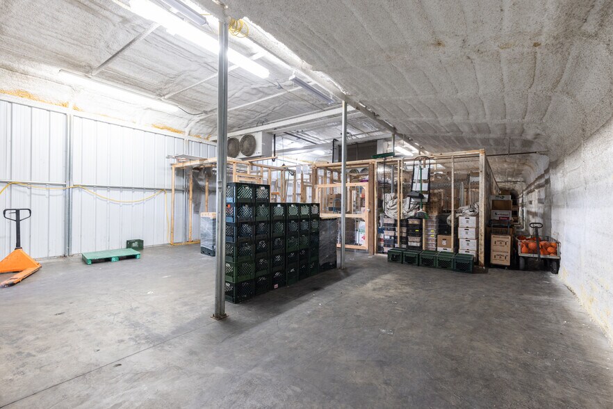 More Photos Of 3106 Golden Gate Dr, Napa Flex For Sale